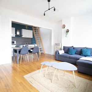 Appartement à 2 Chambres à Coucher