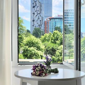 Central Tirana Apartment Getaway