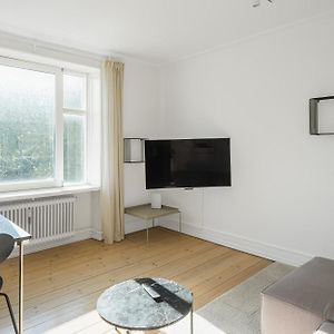 Appartement à 2 Chambres à Coucher