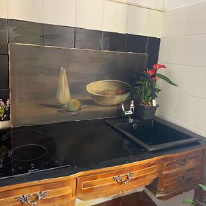 Appartement de Luxe à 2 Chambres à Coucher