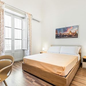 Appartement à 4 Chambres à Coucher