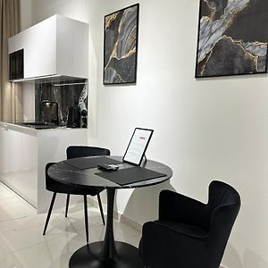 G6 Luxury Residence
