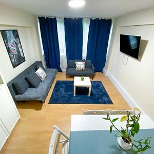 Appartement à 2 Chambres à Coucher