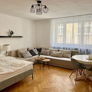 Tomasza Street Main Square Apartment