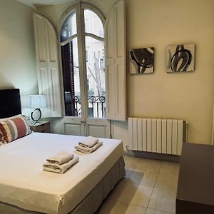 Appartement à 3 Chambres à Coucher
