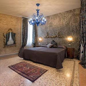 Appartement à 3 Chambres à Coucher