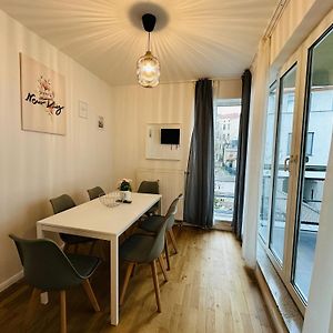 Appartement à 3 Chambres à Coucher