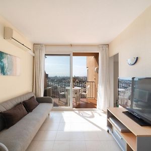 Appartement à 2 Chambres à Coucher