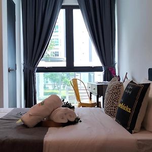 Appartement à 2 Chambres à Coucher