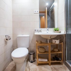 Appartement à 2 Chambres à Coucher