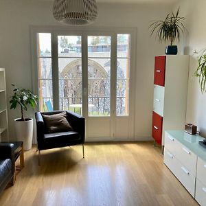 Appartement à 2 Chambres à Coucher