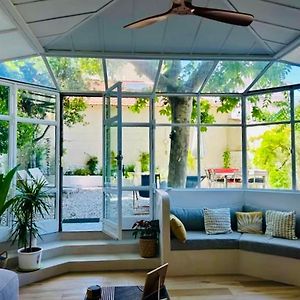 Bord de mer, magnifique appartement de 150m2 avec jardin