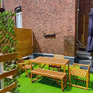 Residence Royal Selys, City-Center - Bike Parking And Outdoor