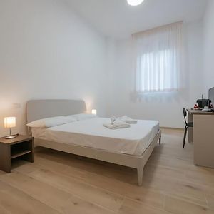 Chambre Lit Queen-Size