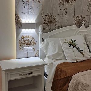 Private Bathroom King Room