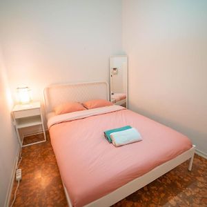 Chambre Économique Lit King-Size