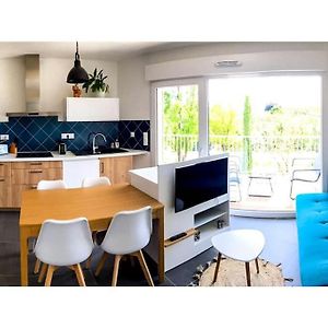 Superbe Appartement Exterieur, 2 Chambres, Parking