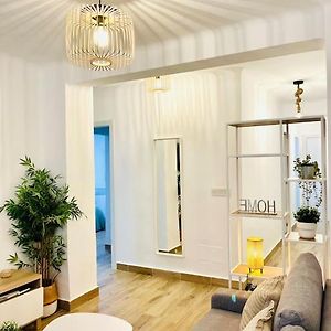 Appartement de Luxe à 4 Chambres à Coucher