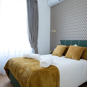 Lv Vatican Boutique Apartment
