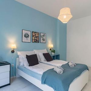 Appartement à 3 Chambres à Coucher