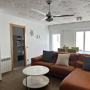 Appartement à 3 Chambres à Coucher