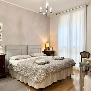 Giulia Apartment And Room
