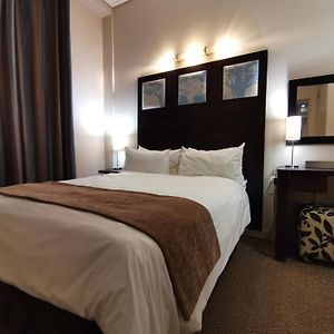 Mapungubwe Hotel Apartments Marshalltown