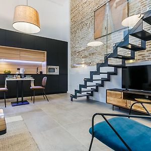 Amplisimo Y Coqueto Apartamento De Lujo Y Diseno En Pleno Centro