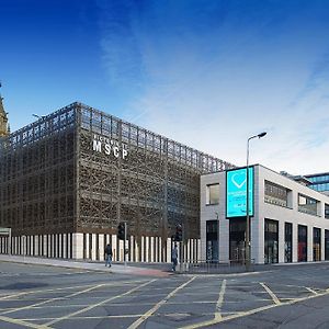 Duplex 2-Bedroom Apartment In Liverpool Centre