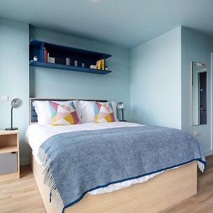 Coleman Court Summer Accommodation