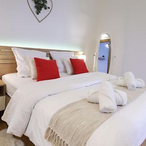 Le Scarlett Nimois