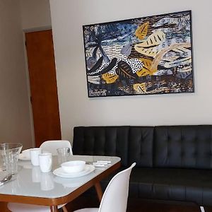 Appartement à 3 Chambres à Coucher