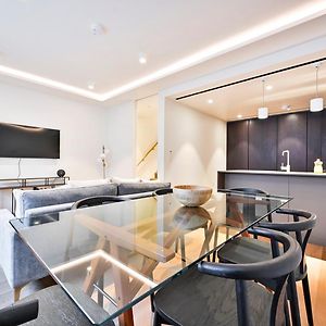 Appartement à 3 Chambres à Coucher