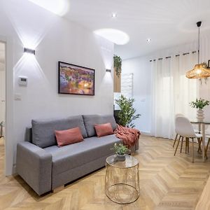 Elvira Elegant Suite Gran Via-Catedral