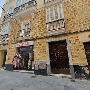 Appartement à 5 Chambres à Coucher