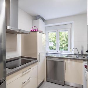 Appartement à 3 Chambres à Coucher