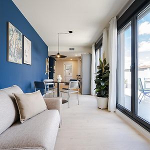 Appartement à 3 Chambres à Coucher