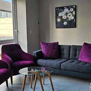 Knocknacarra House - Stylish Spacious House Near Salthill