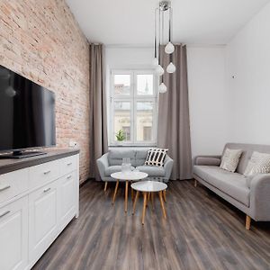 3 Bedroom Apartment - Rynek Podgorski 15