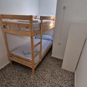 Dormitory Room Mixed