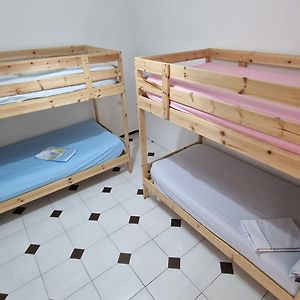 Chambre Juste Pour Femmes Dortoir