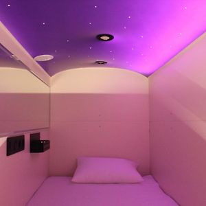 Dormitory Room Mixed