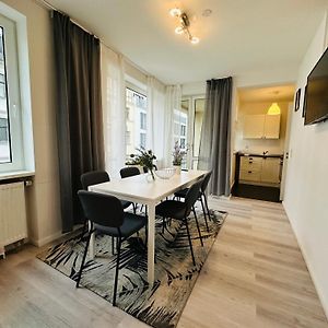 Appartement à 2 Chambres à Coucher