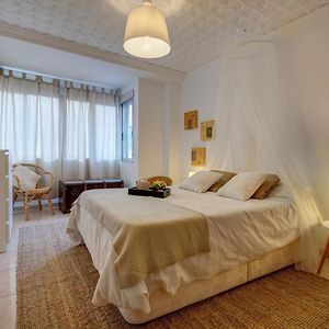 Appartement à 3 Chambres à Coucher