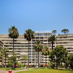Cannes Luxury Rental - Stunning Apartment With Terrace To Rent Grand Hotel
