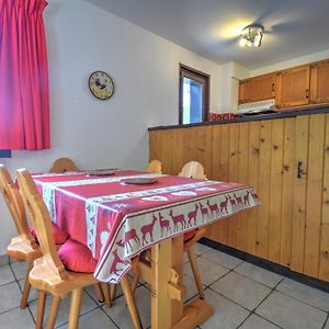 Appartement Au Centre Avec Balcon, Parking Et Forfaits Ski Avantageux - Fr-1-524-110