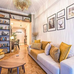 Bohemian Chic 1Br Apartment In The Heart Of Athens
