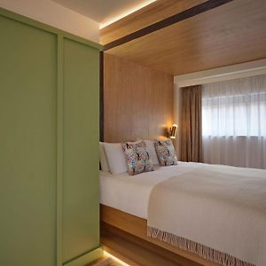 Chambre Confortable Lit Queen-Size