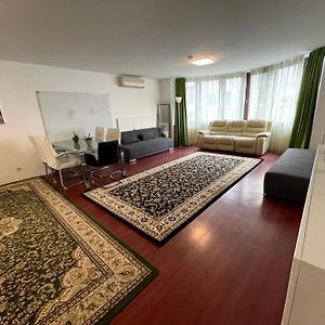 Friesenwall Apartments