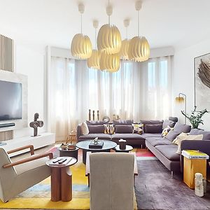 Appartement à 3 Chambres à Coucher